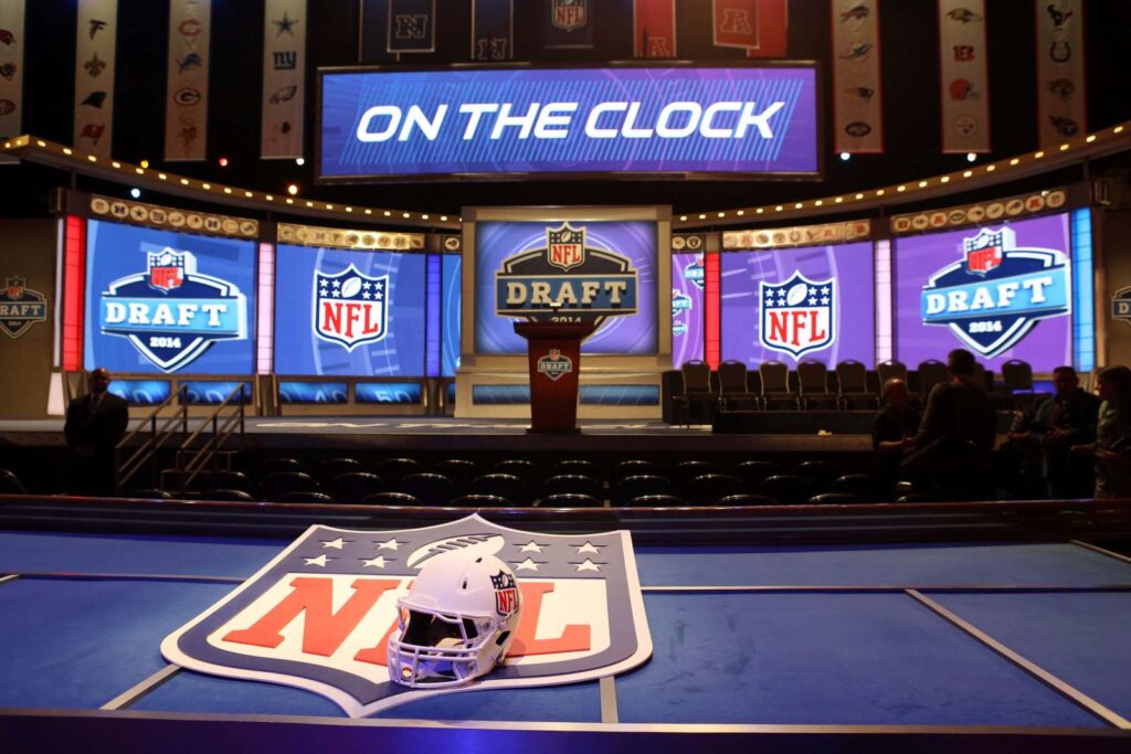 NFL Draft 2022: confira as escolhas da primeira rodada e entenda