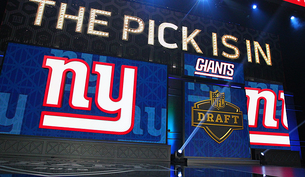 mock draft 2 giants