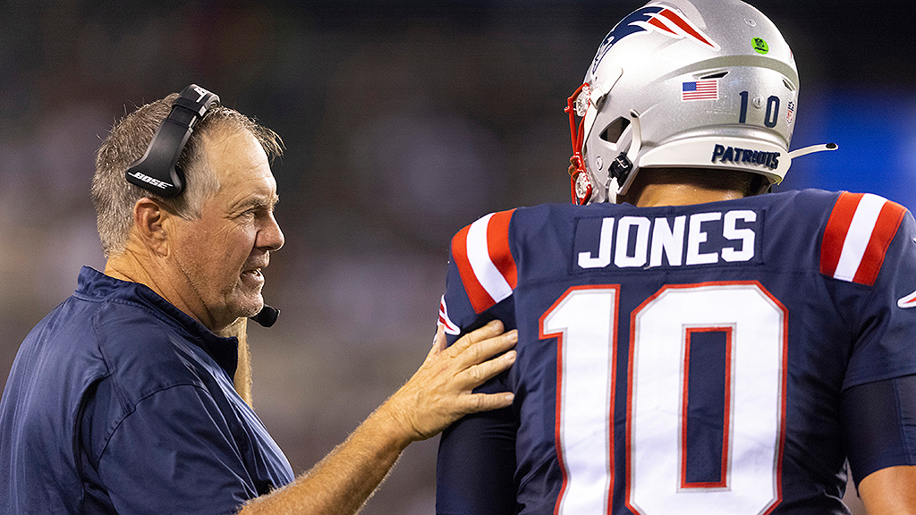 Bill Belichick e Mac Jones