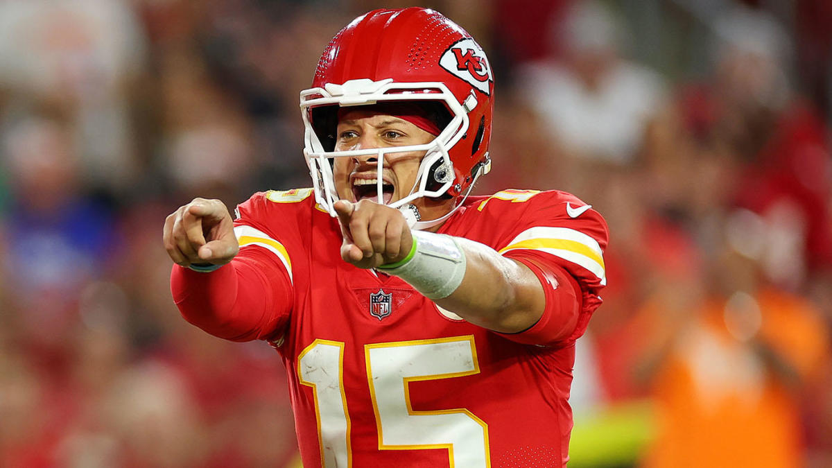 patrick-mahomes-8