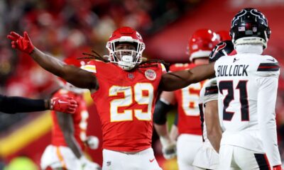 kareem-hunt-1